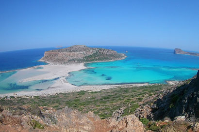 Blick auf Balos auf halbem Weg vom Parkplatz zum Strand.