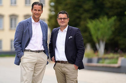 v. l.: Ingo Kretzschmar, Vorsitzender der Geschäftsführung von Thalia, und Prof. Dr. Tobias Dauth, Rektor und Kaufmännischer Geschäftsführer der HHL © HHL