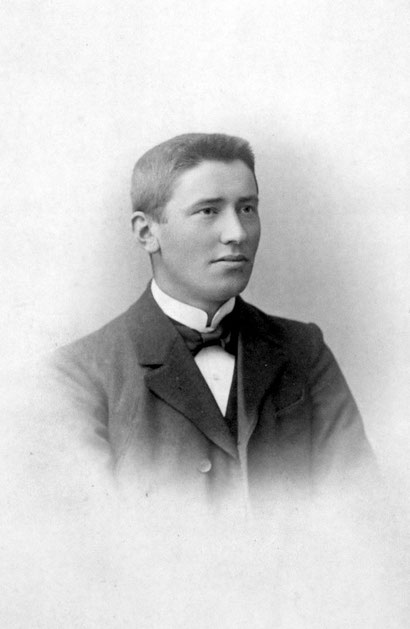 Mein Großvater Wilhelm Feldmann wurde 25jährig im Jahre 1900 Universalerbe der kinderlosen Tante Antonette Wüllner (Foto: 1901)