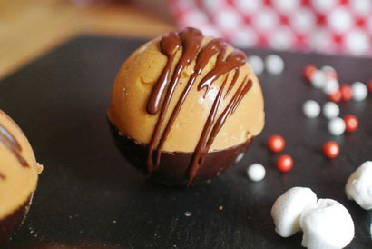 Hot chocolate bombs mit caramel