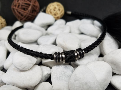 Collier aus Pferdehaar mit Edelstahl Beads