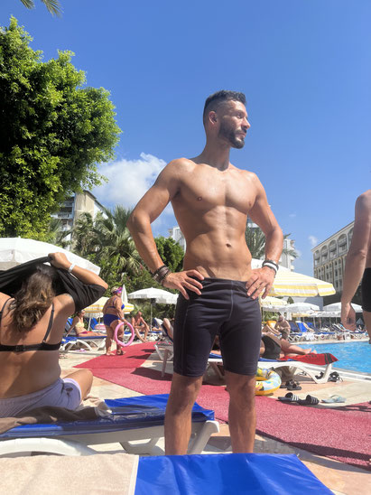 Mens Health Fett Weg Sieger Upload Transformation in 2022 Pool