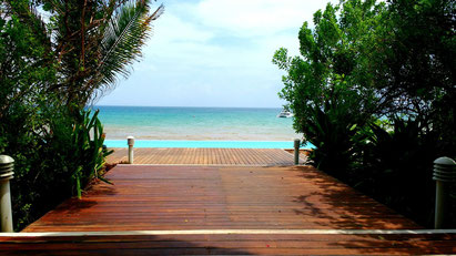 Beautiful places are found all along the coast from Pemba to Vilankulo. Dante Harker