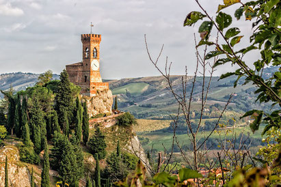 Brisighella torre dell'orologio