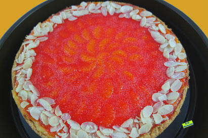 Rezeptvorschau: Selbstgebackene Mandarinen-Schmand-Torte mit Dinkelmehl nach einem Backrezept aus Dinkel-Dreams 4. Rezept, Bilder und Buch K.D. Michaelis