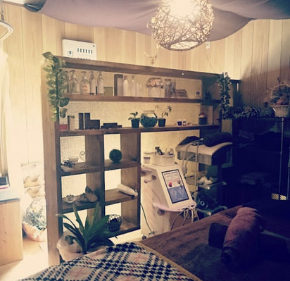 サロン　ド　ボーテ　Rey　salon-de-beaute-rey　ｴｽﾃﾃｨｯｸｻﾛﾝ ページ！