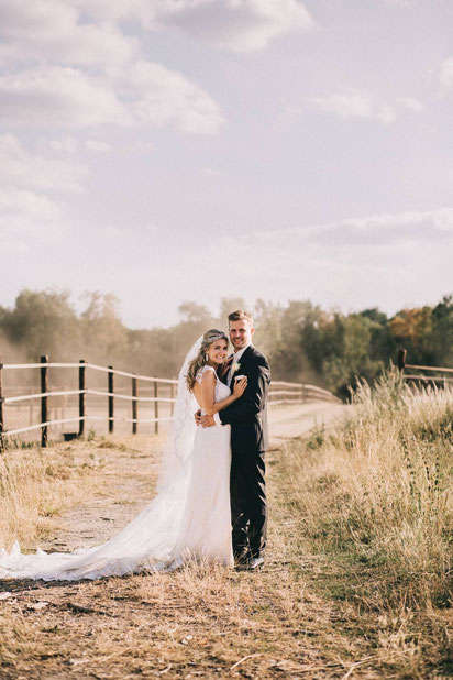 Die Freie Trauung in Willich. Das Golden Couple: Findet Ideen, Tipps und Inspirationen für eure Hochzeit, heiraten in Willich, NRW, Hochzeitsreportage, gefunden auf philosophyl