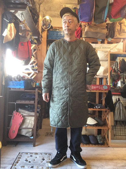 ※172㎝64㎏体型でサイズ「Unisex L」着用（Olive）