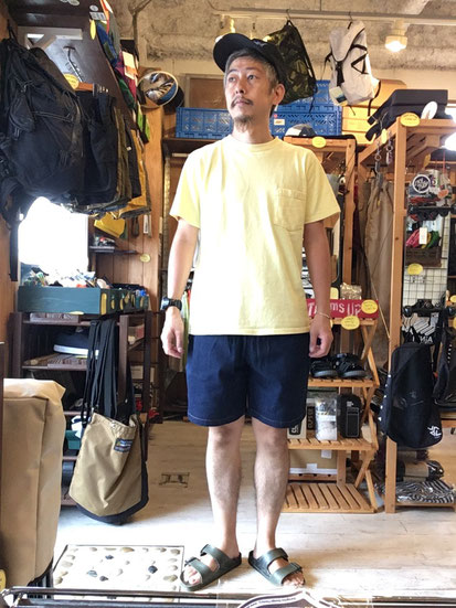 ※172㎝62㎏体型でサイズ「M」着用（Denim Navy）