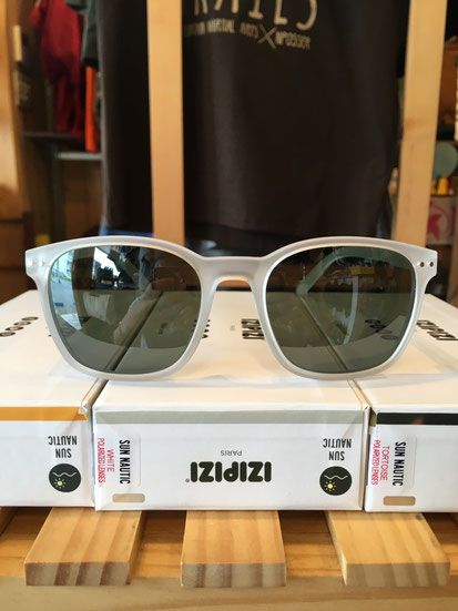 White（POLARIZED LENSES）