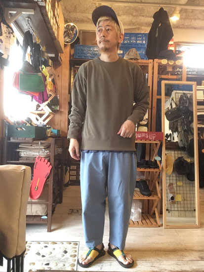 ※172㎝63㎏体型でサイズ「L」着用（Khaki）