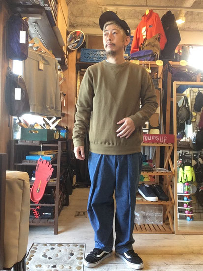 ※172㎝65㎏体型でサイズ「XL」着用（Dark Olive）