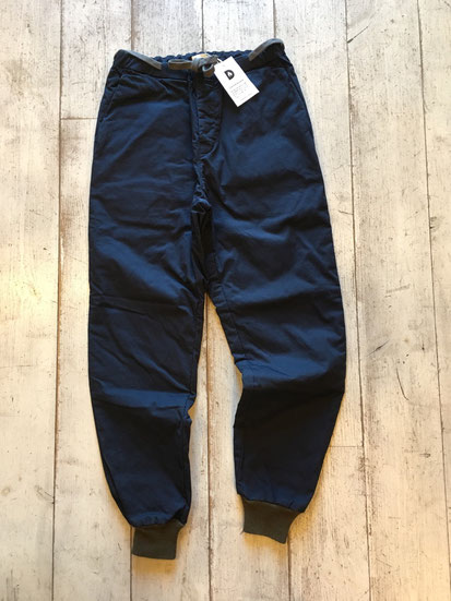 NAVY（リブ部分KHAKI）