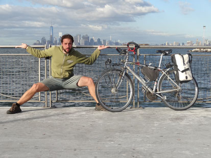 Le Cycle de la Terre sur les rives de Brooklyn