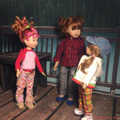 Girls on the Dolltown Bridge