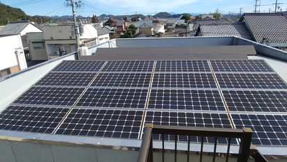 岐阜県関市の印刷会社、中濃印刷。通学用自転車反射シール、通学用自転車反射ステッカー、自転車鑑札シール、防犯シール、防犯ステッカー、駐輪許可シール、駐輪ステッカー、自転車防犯シール、自転車ステッカー専門店。学校、自治会、マンションの駐輪許可、自転車管理、防犯登録に安全・防犯に。全国の小学校、中学校、高校、大学、専門学校、予備校、学校指定、駐輪ステッカーの実績。ネームステッカー、自転車、バイク、車、ヘルメット用、駐輪許可シール、オリジナルステッカーも可能。小ロット短納期、高品質、激安。岐阜・三重・愛知・東京