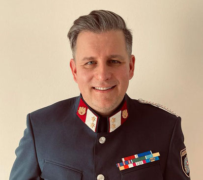 Portraitbild in Uniform des Studenten Wolfgang Wister