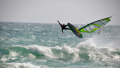 So schnell wie es geht Neues lernen - im Privatkurs Windsurfen geht es nur um dich