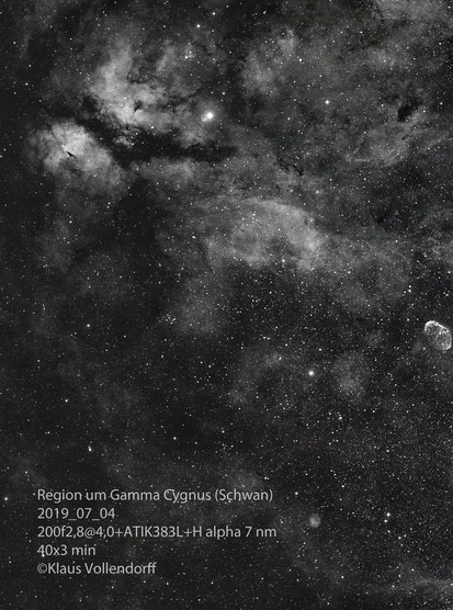 Region um Gamma Cygnus mit Crescent-Nebel NGC6888, CANON 200 f2.8+ATIK383L+Hα 7nm