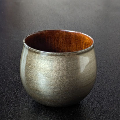 しずくカップ　ギフト　山中塗　木製　カップ　shizuku 漆塗