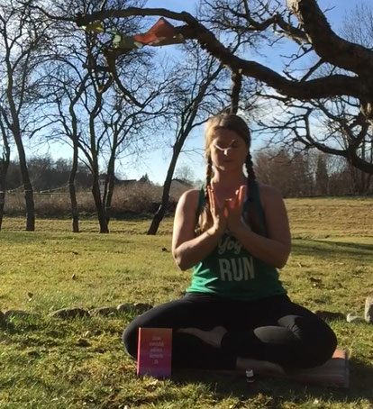 If you are interested in this beautiful YOGA Calender visit @yoga.kalender.2018 - klick on the picture