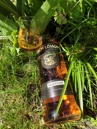 Loch Lomond Signature Blended Whisky