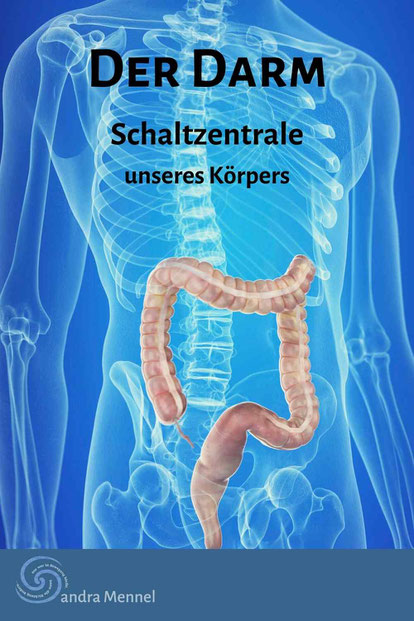 Eine Frau umarmt sich selbst
