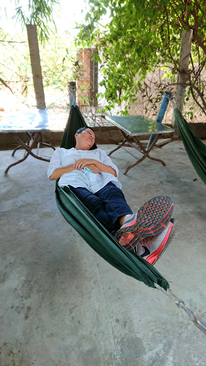 haengematte-schlaf-vietnam-raststaette-reiseplan-reisen in zeiten codid19-corona-ausland
