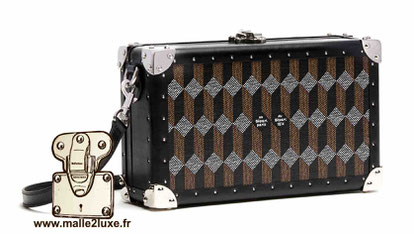 mini trunk le sac a main pour femme look vintage petite au depart