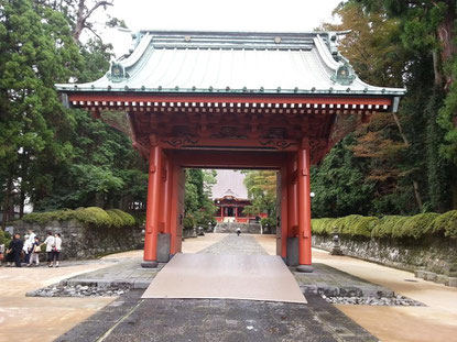 大石寺、門