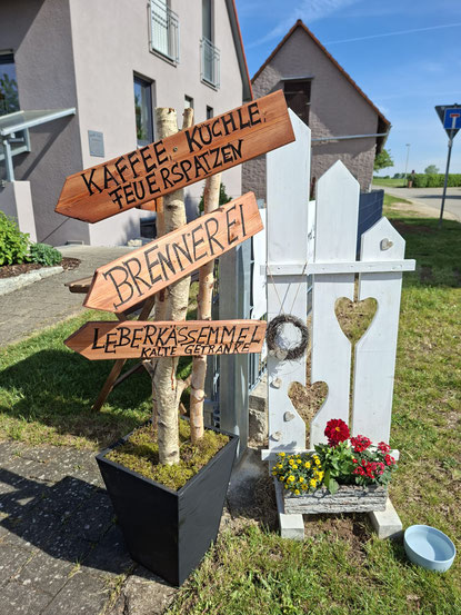 Herzlich willkommen bei der Obstbrennerei Scheurer am Muttertag