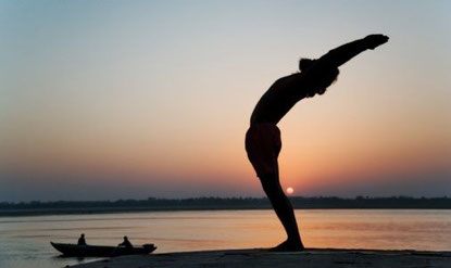 Tigress Yoga, die Symbiose von Power Vinyasa Yoga & Kung Fu. Ideal für sportliche Anfänger. Yoga Ausbildungen & Weiterbildungen für Yogalehrer, Physiotherapeuten & Sportprofis. Tigress Yoga Kids: Kinderyoga und Kung Fu. In Zürich Oerlikon.
