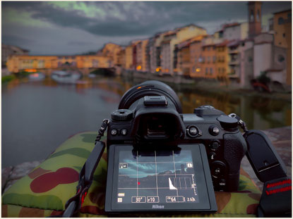 Ponte Vecchio von der Ponte Santa Trinita aus