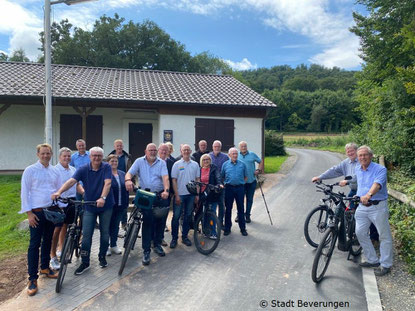 Fahrradfahrer auf Radweg