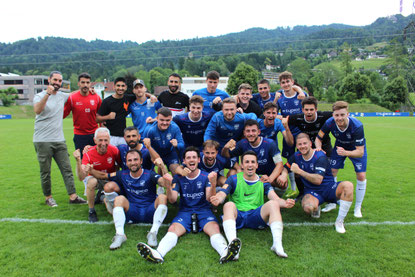 Riesenjubel bei unserer Mannschaft nach dem Einzug ins VFV-Cup-Halbfinale