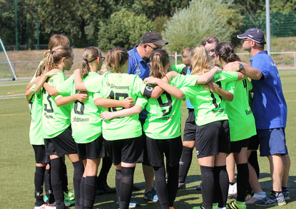 Zufriedenes Team nach dem Sieg gegen Kassel. Foto: Lanzke