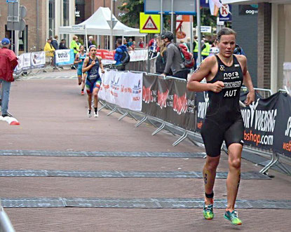 Tanja Stroschneider beim heutigen Europacup-Rennen in Holten (Foto zVg)