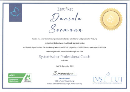 Das Zertifikat weist Daniela Seemann als systemischen Coach aus