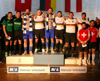 Siegerehrung beim MVB-Preis in Hechtsheim, Sportart Radball, Rauch, Stenner