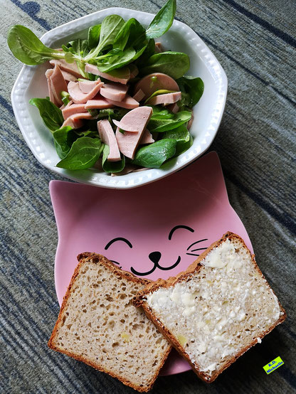 Selbstgebackenes, lecker-würziges, glutenfreies Kartoffelbrot mit Schabzigerklee oder Bockshornklee aus Glutenfreie Lieblings-Backrezepte 2 von K.D. Michaelis 