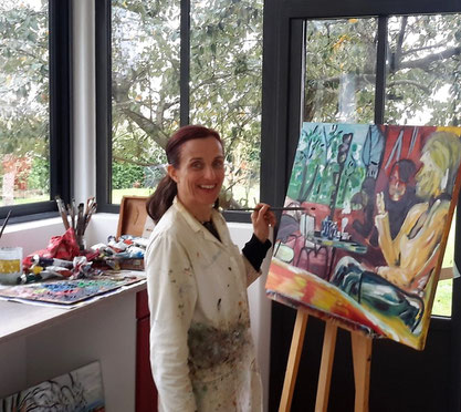 Claire Allard dans son atelier