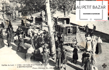 diligences en aveyron - entraygues-sur-truyère - carte postale 1900