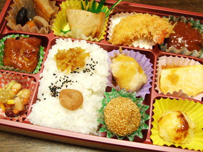 おもてなし弁当1400円　読売新聞橋本中央店プレゼント企画