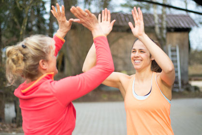 Gemeinsam kommen wir durch Ernährungsberatung, Personal Training und Gesundheitscoaching deinem Ziel näher