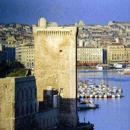 restauration-pierre-taille-tour-roy-rene-marseille-monument-historique