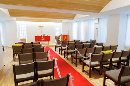 近畿福音ルーテル六甲教会、大阪、神戸、京都での結婚式持ち込みカメラマン、外注カメラマンは結婚式moviesにお任せください。撮って出しエンドロール、記録ビデオ、写真撮影が4万円～5万円