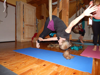 stage yoga aérien sud france jyoti yogi