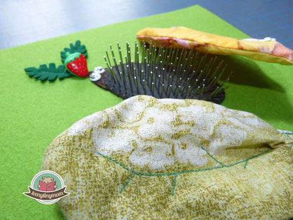 Spielbuch, Fühlbuch, Igel, Motivation für Babys, Nähanleitung, Vorlage, Schablonen, Anleitung