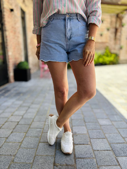 VETEMENT FEMME SHORT EN JEAN ORAIJE