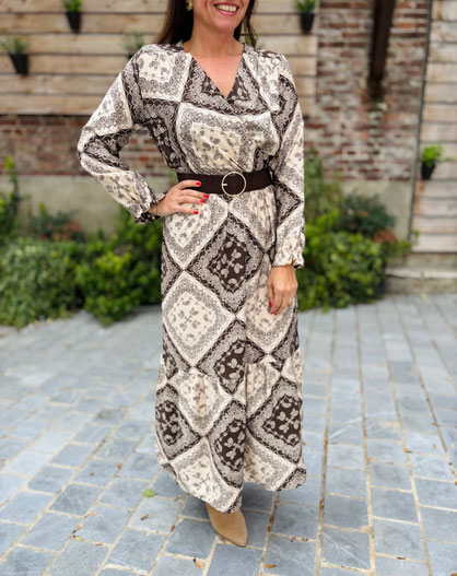 VETEMENT FEMME ROBE LONGUE BANDANAS CHOCOLAT IN APRIL 1986